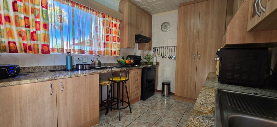 3 Bedroom Property for Sale in Randlespark North West